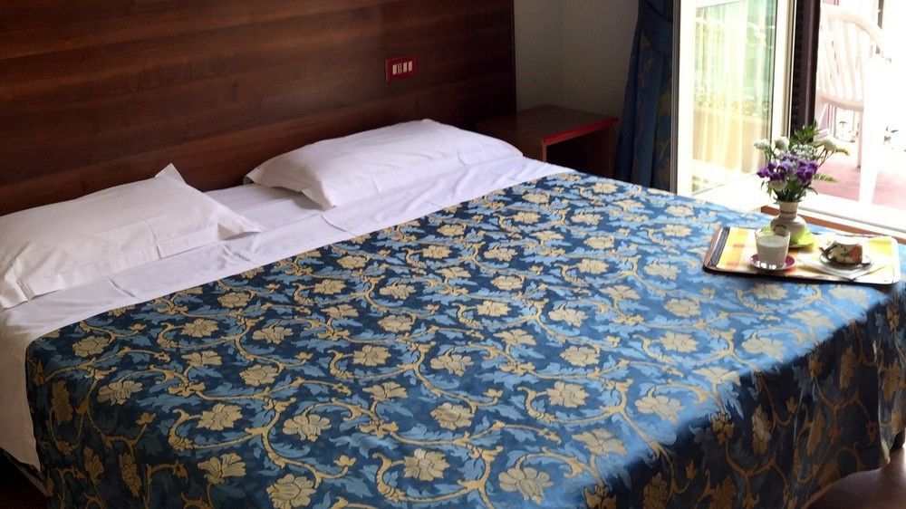 Hotel Altavilla 9 Rome Bagian luar foto